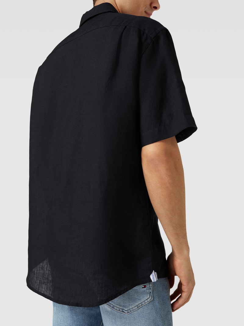Freizeithemd mit Button-Down-Kragen in schwarz