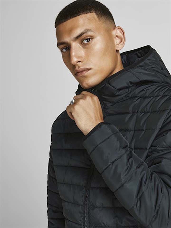 Jack & Jones Steppjacke in Schwarz günstig kaufen