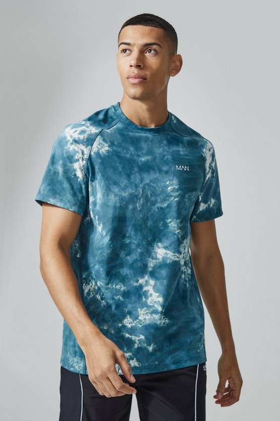 Man Active Batik T-Shirt