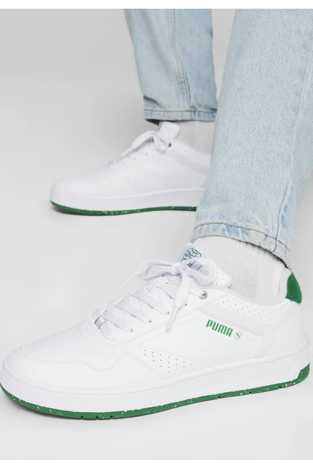 Puma  Court Classic Herren-Sneaker in Weiß39508801