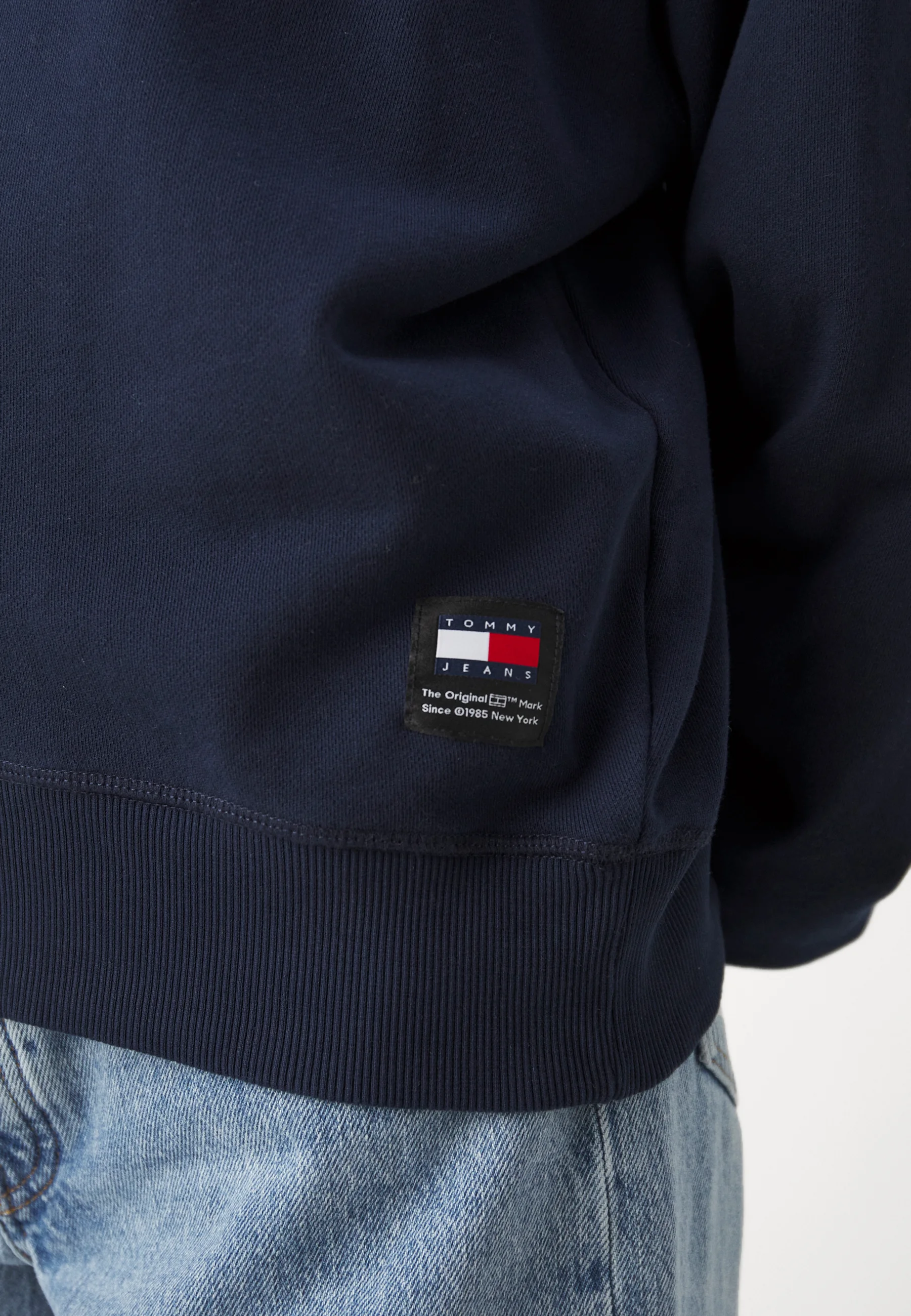 Sudadera Tommy Jeans BOXY VARSITY CREW UNISEX