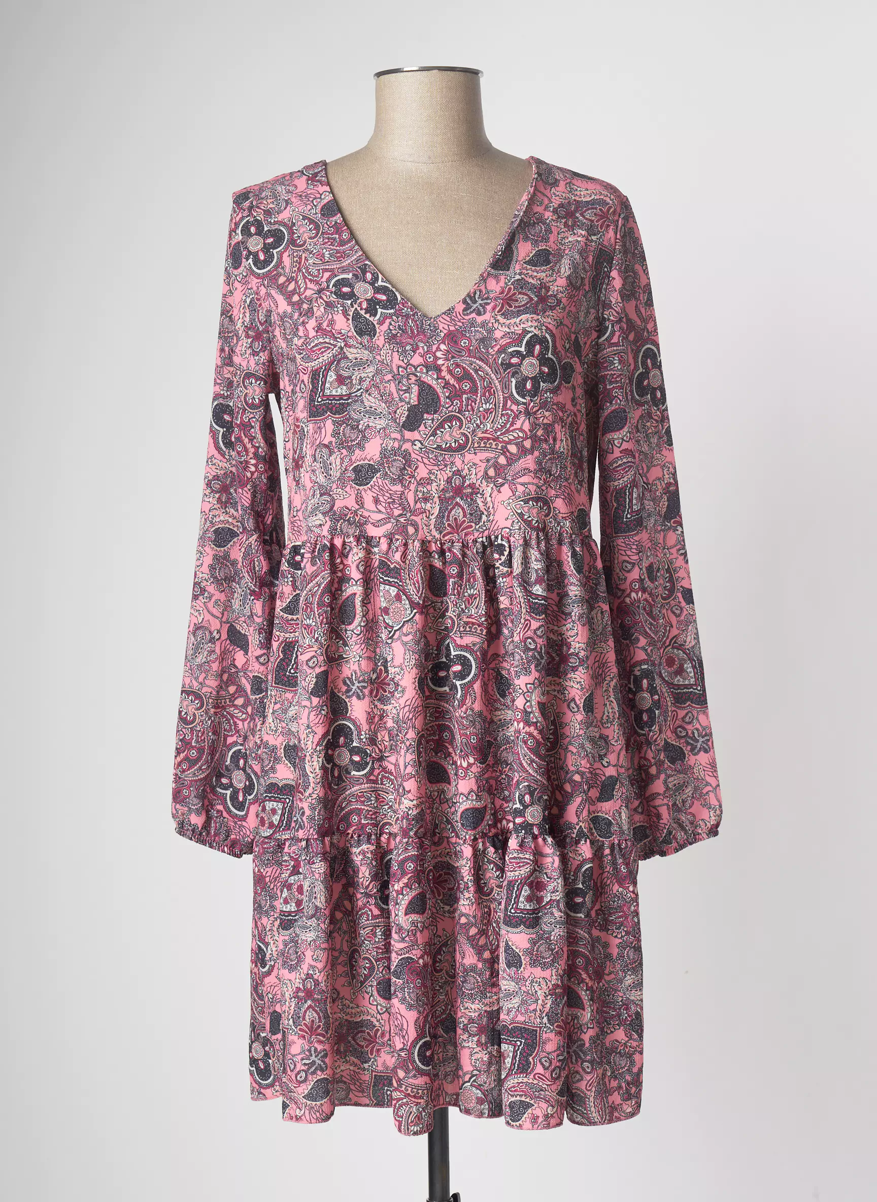 Hailys Robes Courtes Femme couleur rose