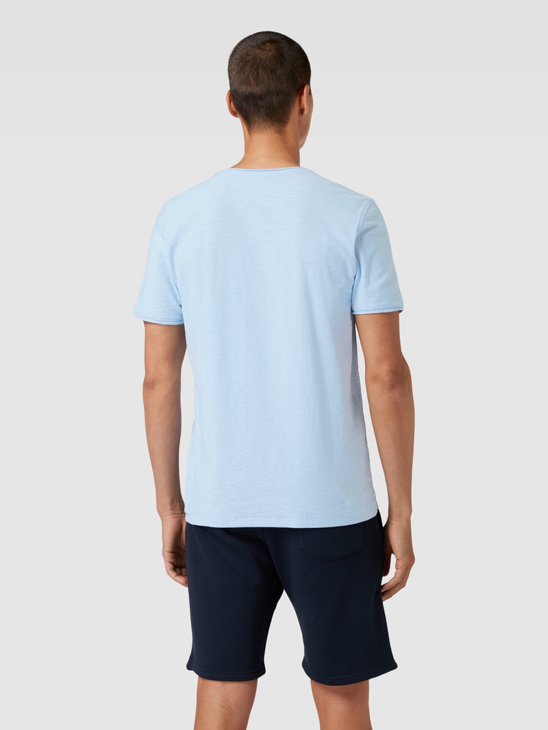 Regular Fit T-Shirt aus Baumwolle mit V-Ausschnitt in bleu