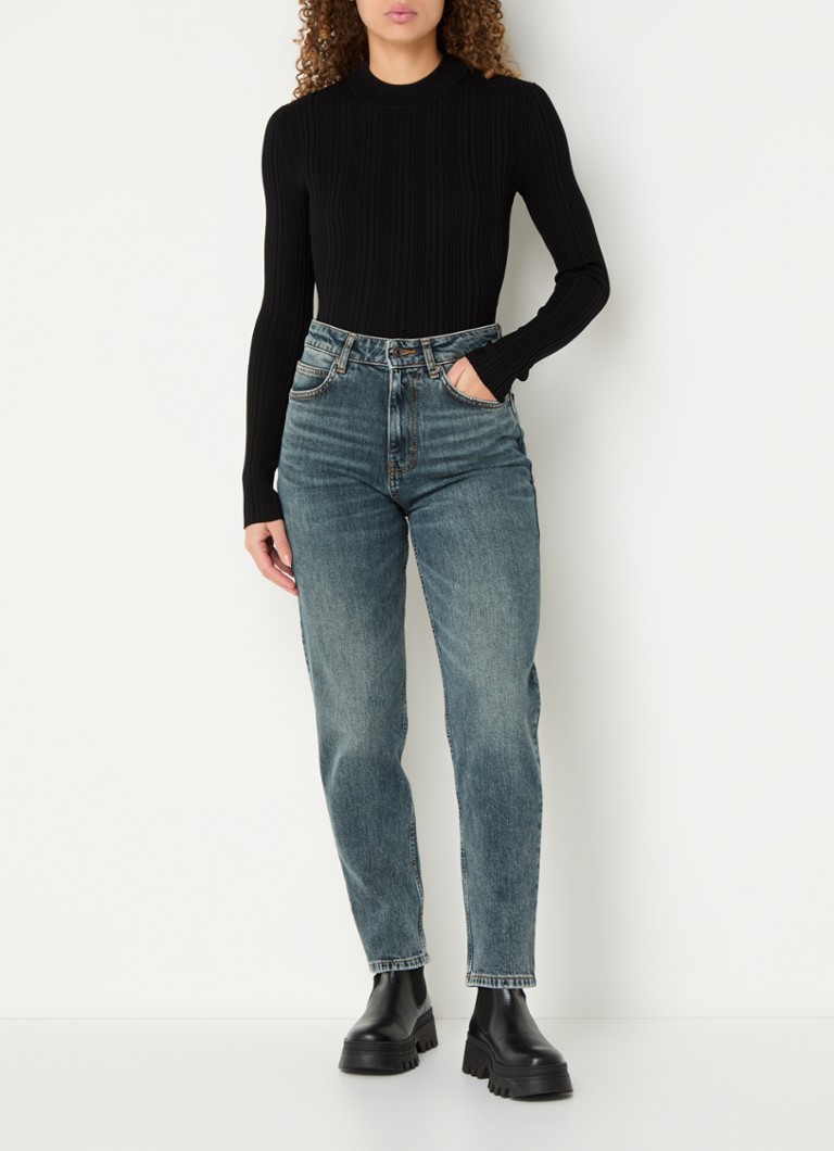 Blugi HUGO BOSS, de tip mom fit, cu talie înaltă, din amestec de lyocell, spălare medie.