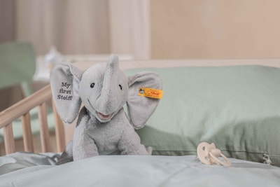 My first Steiff Ellie Elefant, 24 cm, hellgrau