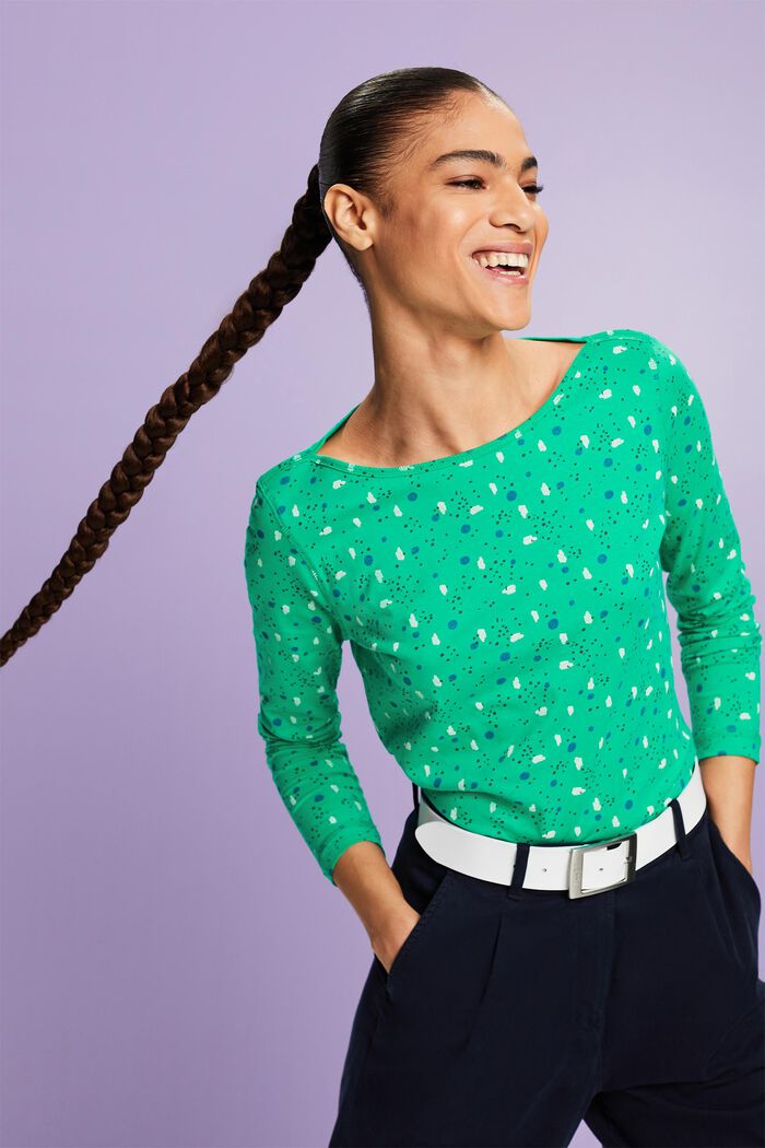 Gemustertes Longsleeve mit U-Boot-Ausschnitt