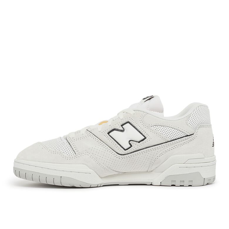 New Balance BB550PRB reflection