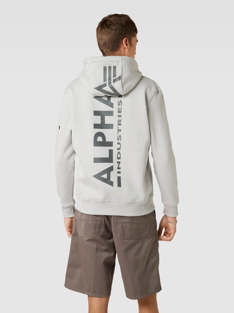 Hoodie mit Label-Applikation Modell 'X-FIT' in hellgrau