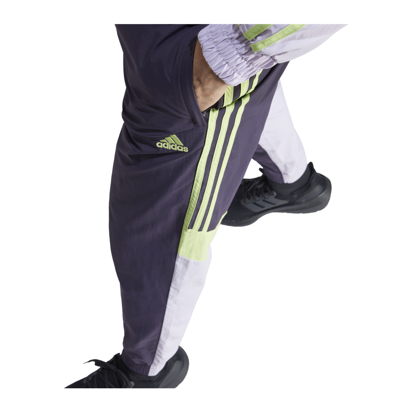 adidas FC Bayern München Woven Trainingshose Lila