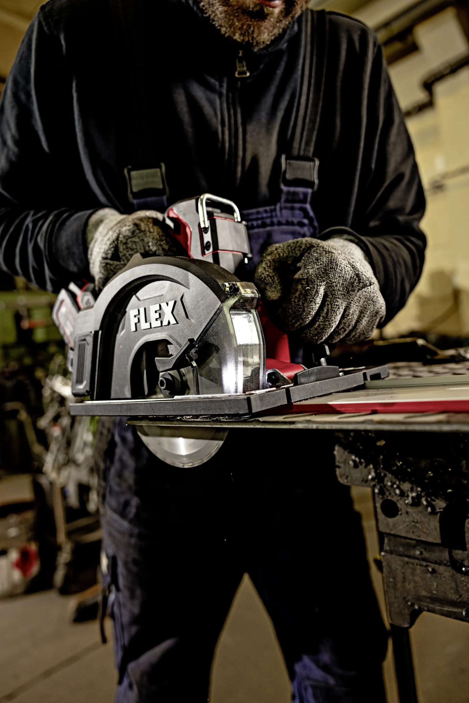 Fierăstrău circular pentru metal fără fir Flex-tools 533686 CSM 57 18-EC C 18V fără baterii și încărcător