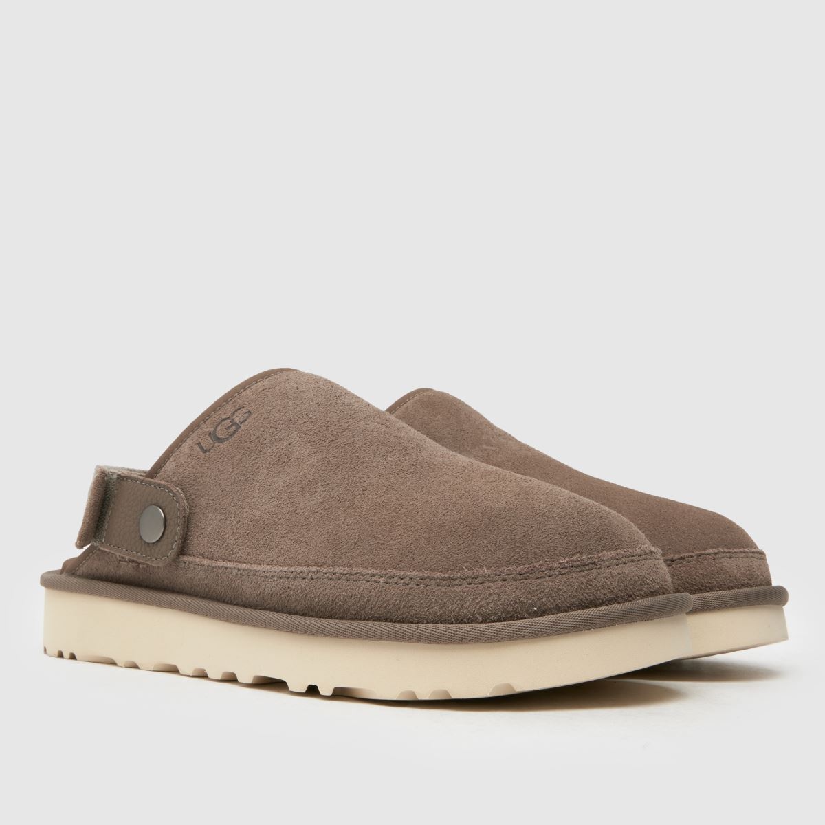 UGG Goldencoast füstszínű klumpa szandál