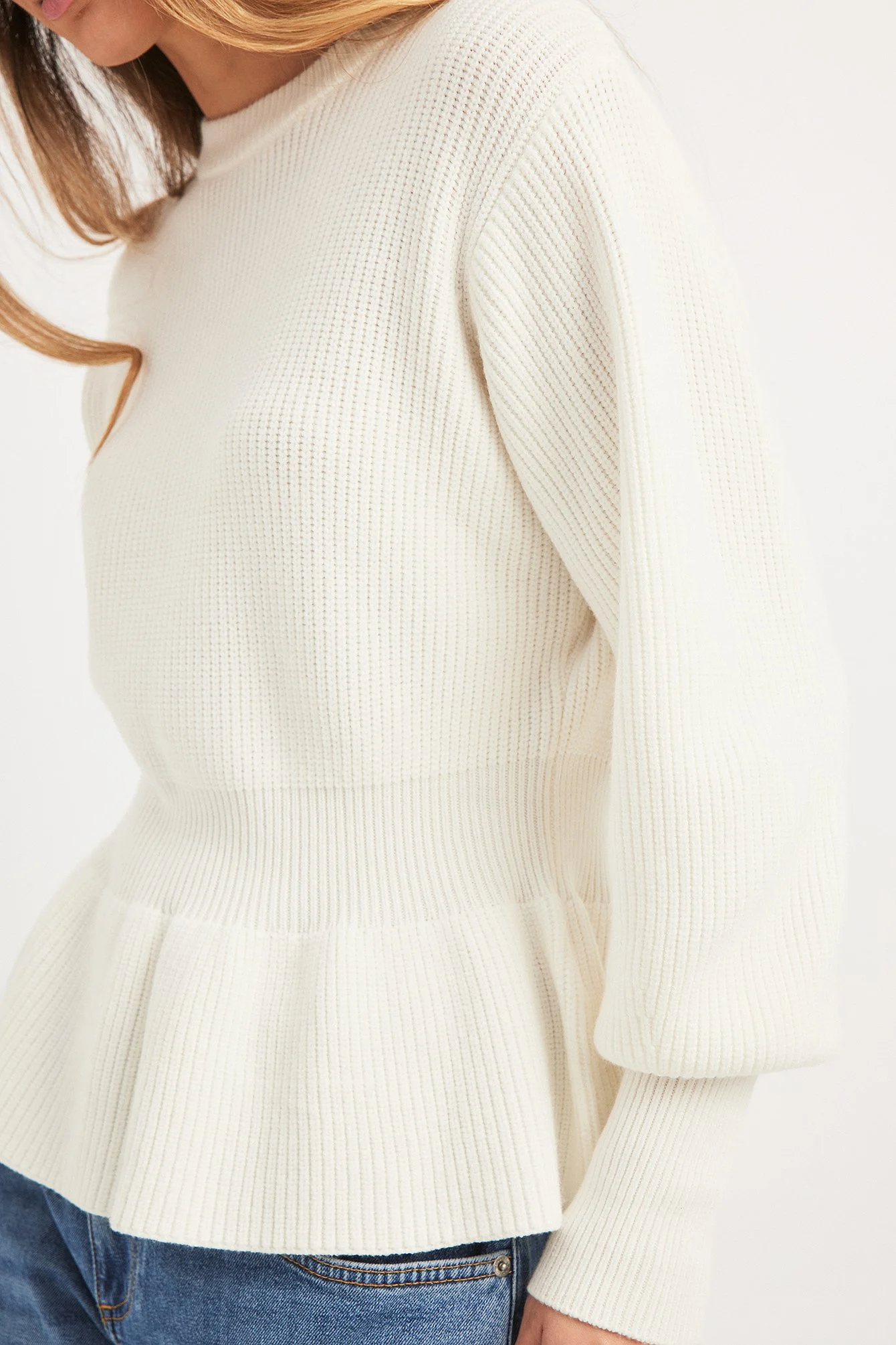 Strickpullover mit Schößchen