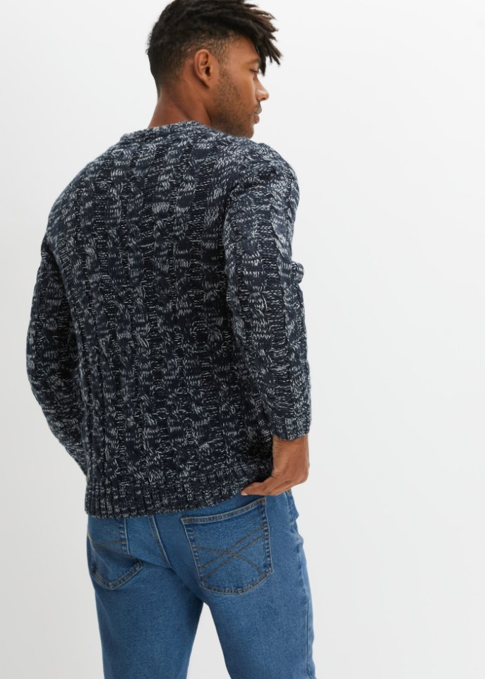 Pullover mit Zopfmuster