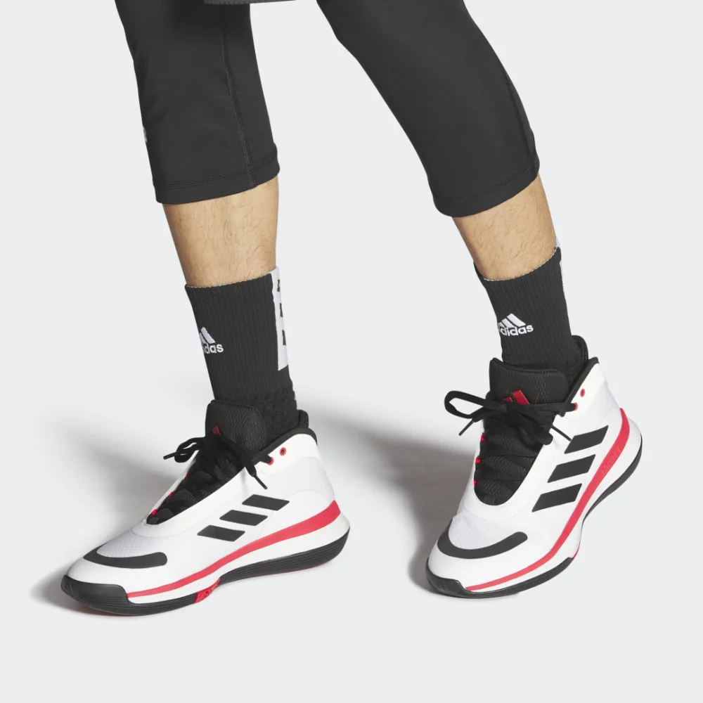 adidas Bounce Legends IE9277 / weiss