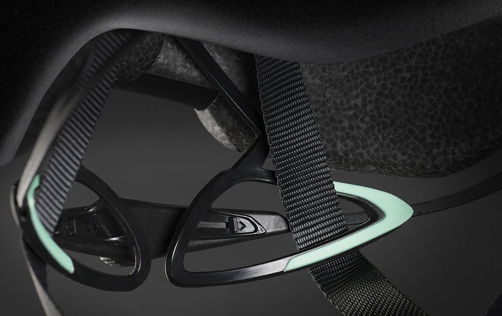 Met Manta MIPS - Rennradhelm kaufen | Bike-Discount