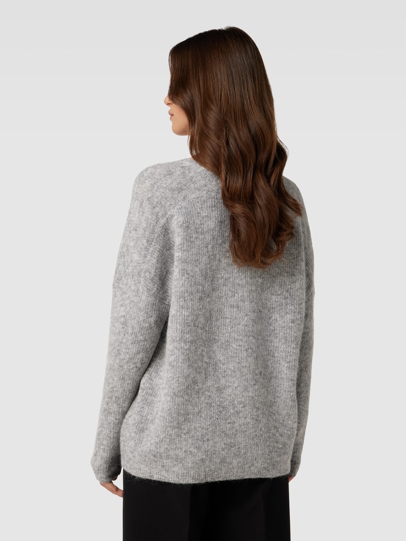Strickpullover mit V-Ausschnitt Modell 'THORA' in hellgrau meliert