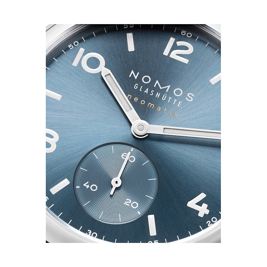 Nomos Glashütte Unisexuhr Club Sport neomatik