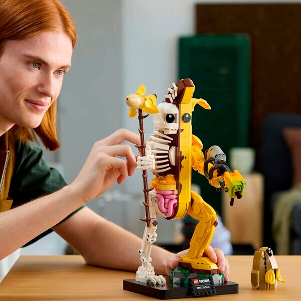 LEGO Fortnite 77072 Peely Bone
