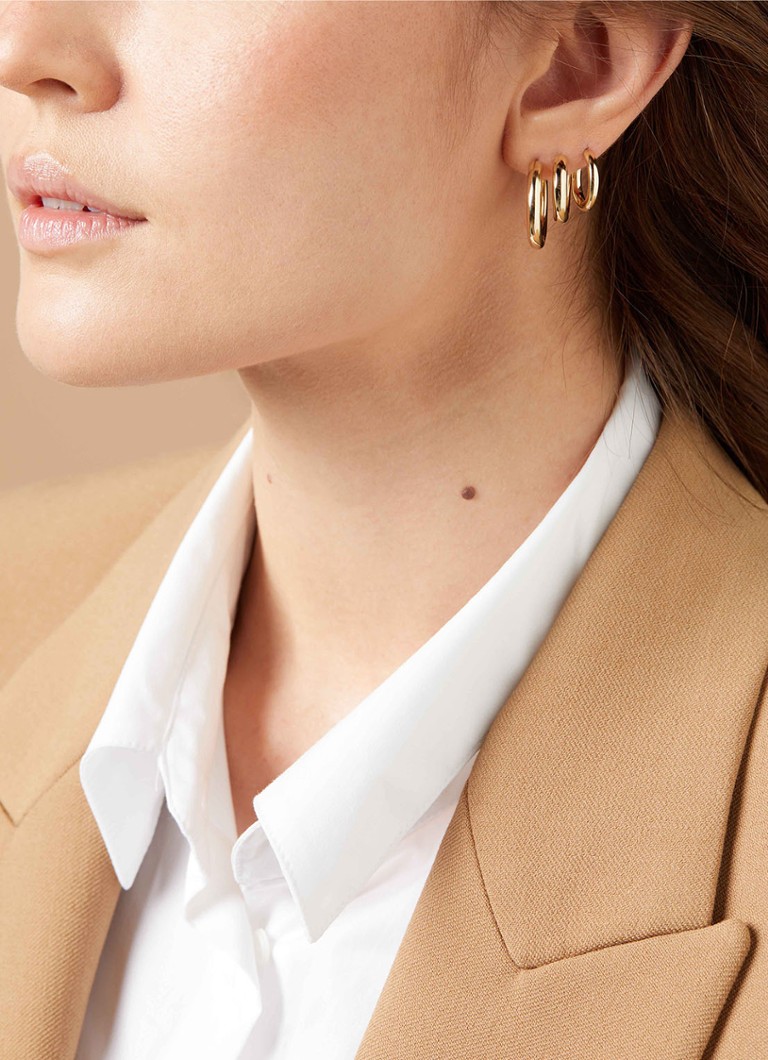 Diamond Point Yellow Gold Earrings Timeless Treasures