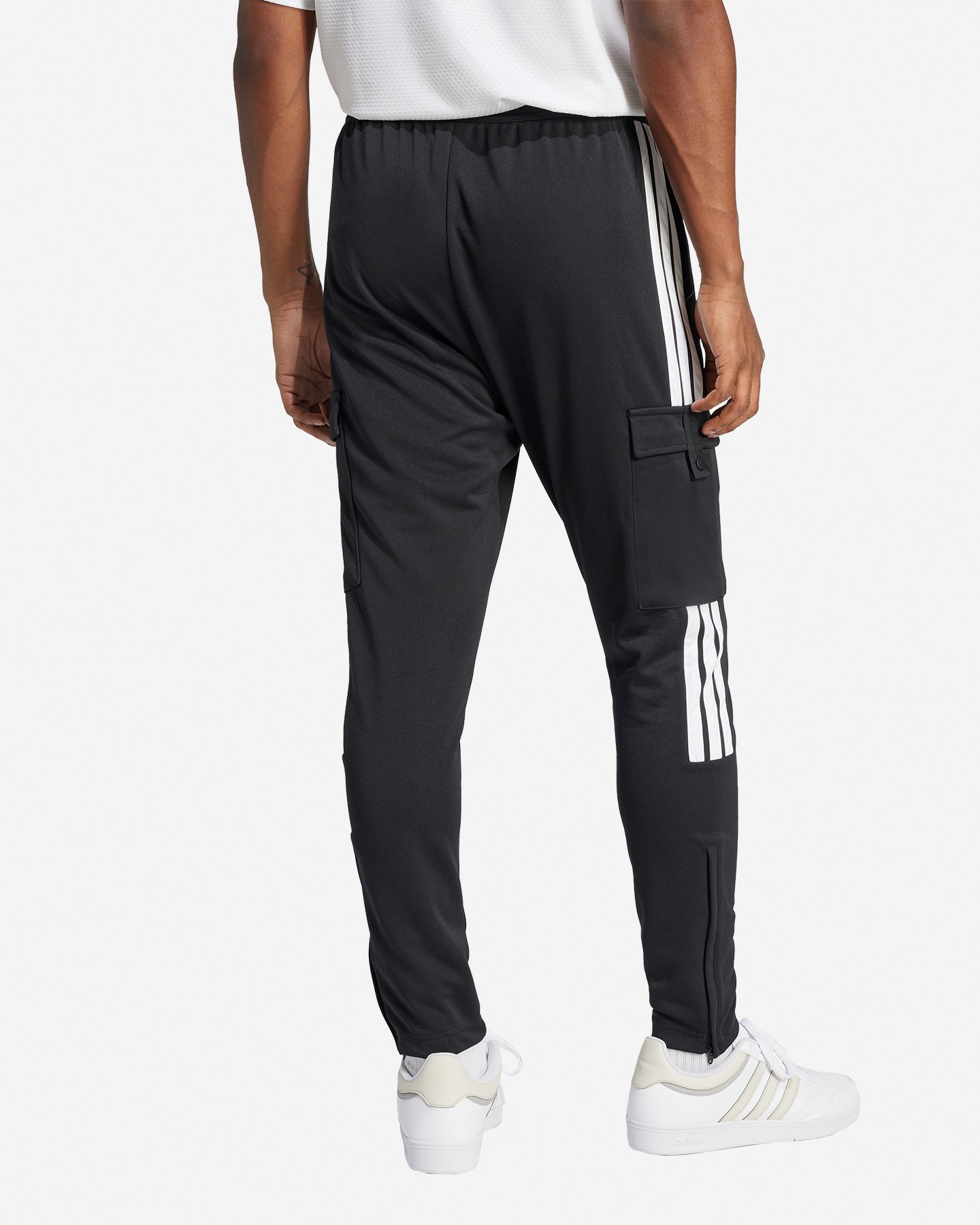 Nohavice Adidas Tiro Cargo M JC9407