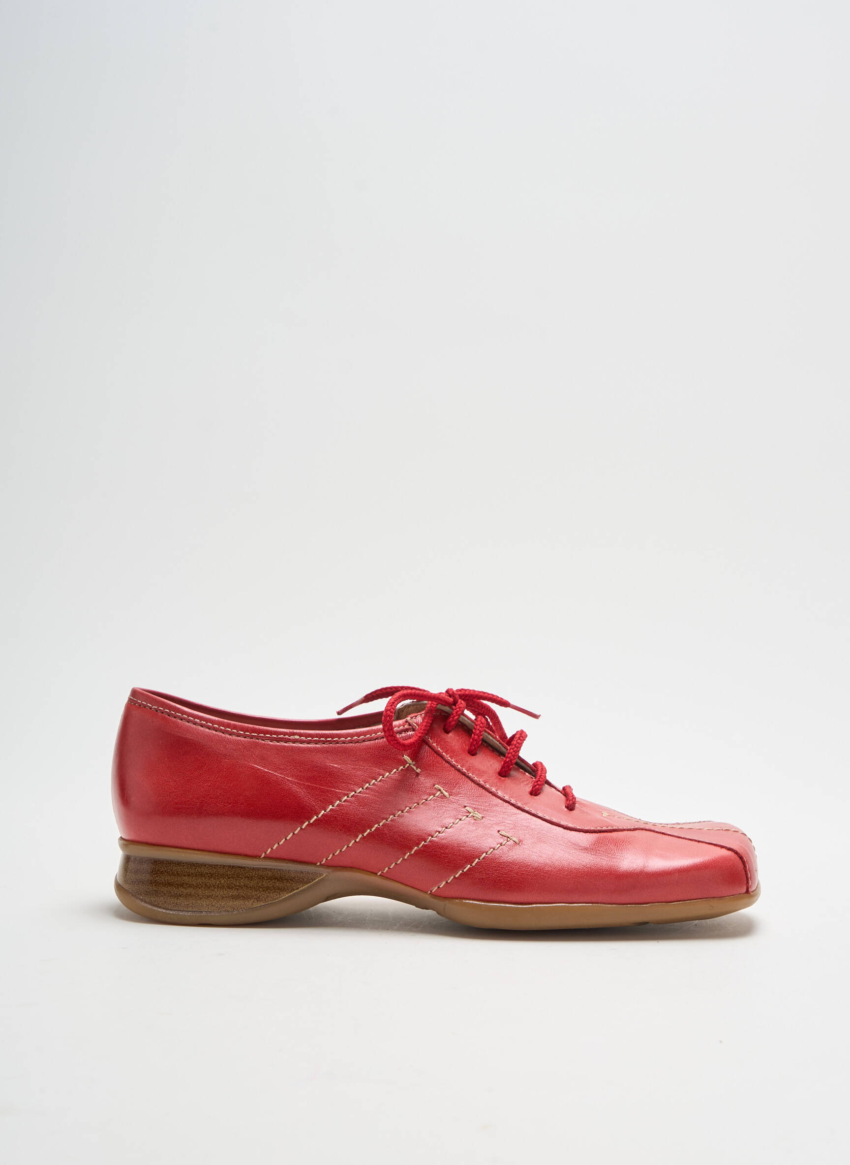 Geo Reino Chaussures Confort Femme couleur rouge