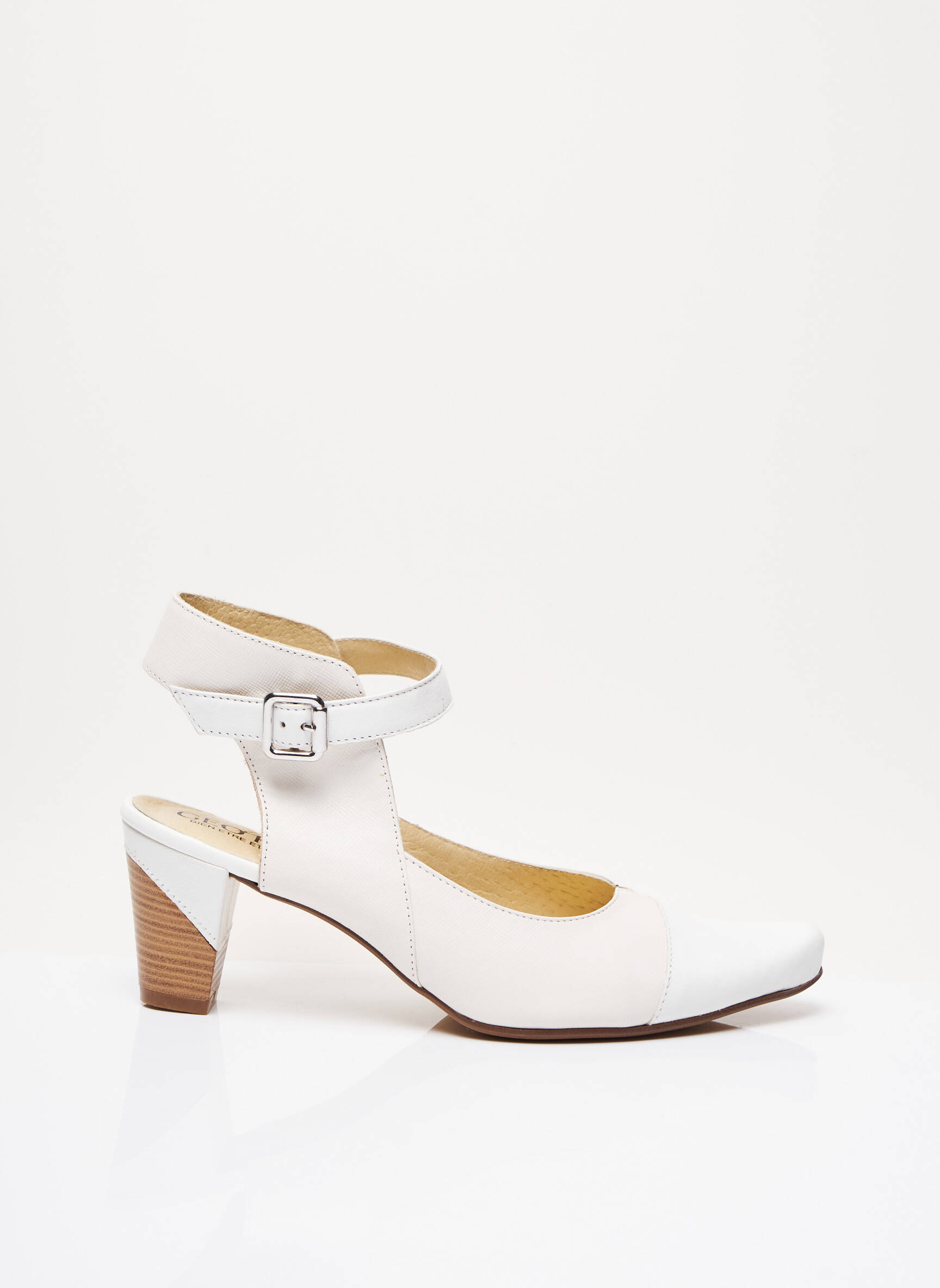 Geo Reino Escarpins Femme couleur blanc