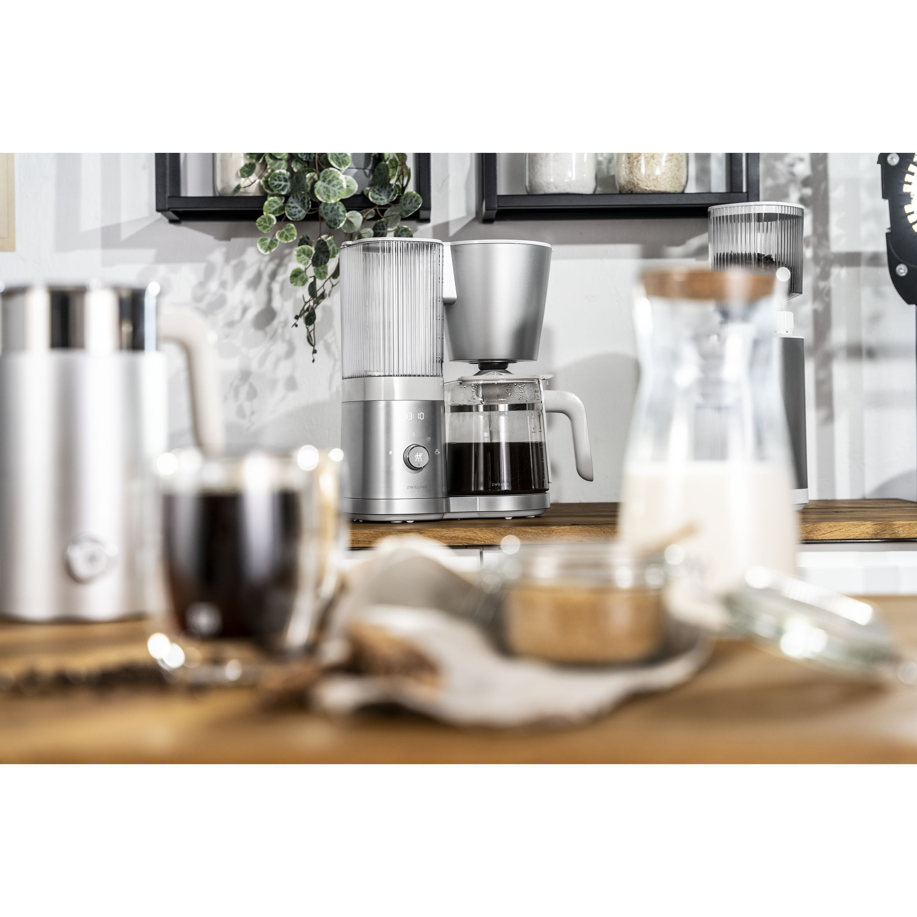 Filterkaffeemaschine, 1,5 l, Silber-Weiß