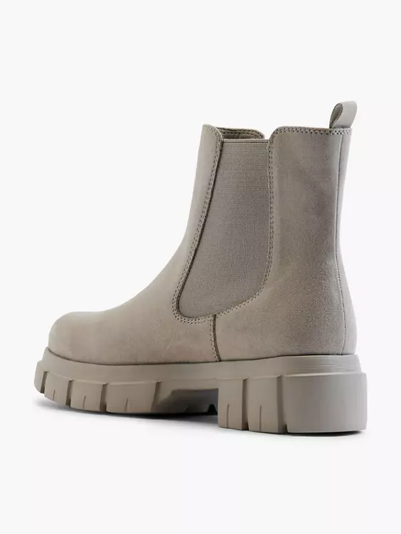 Catwalk Chelsea Boots