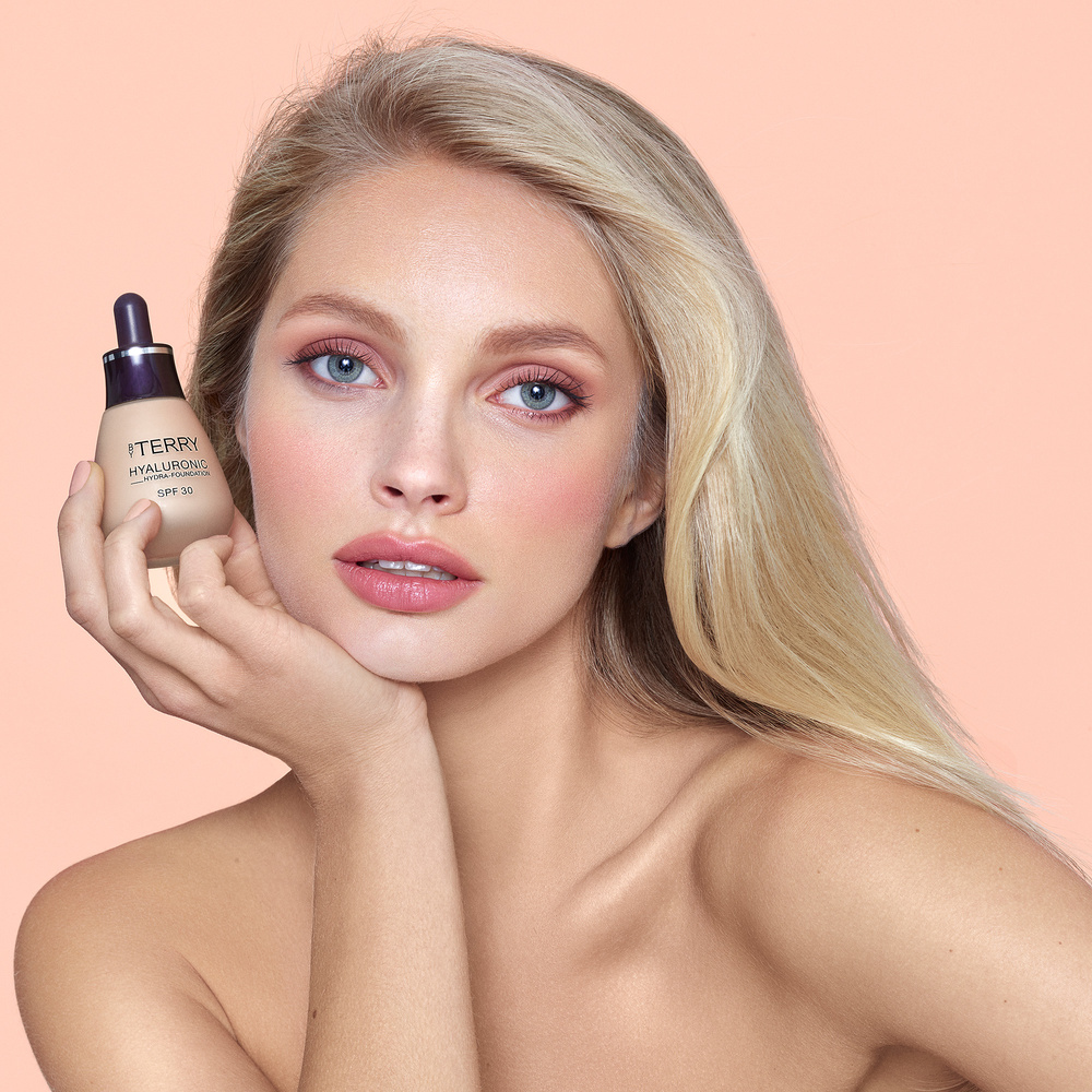 By Terry HYALURONIC HYDRA-FOUNDATION 200N.  NATURAL-N FOND DE TEINT LIQUIDE SOIN PERFECTION