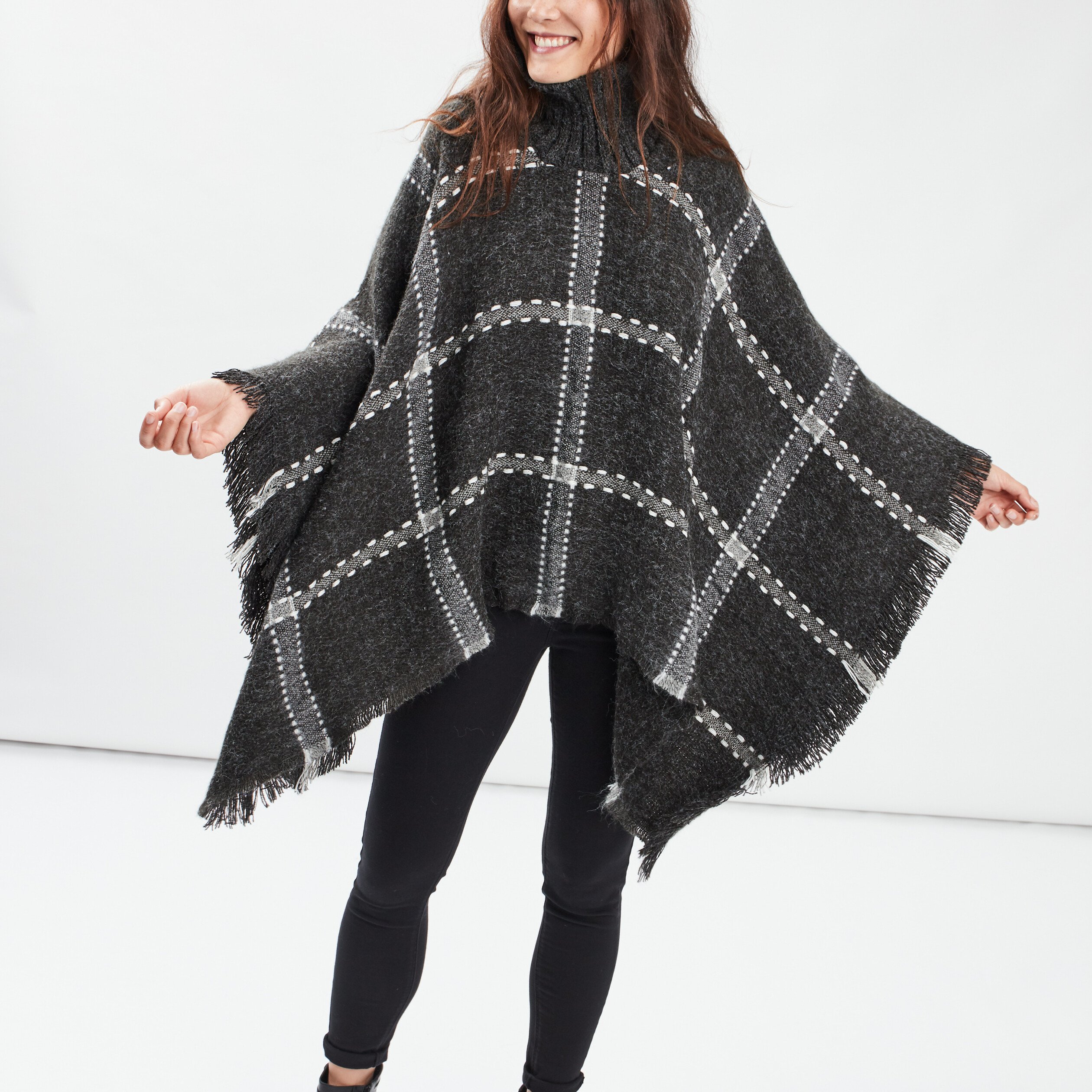Poncho à col roulé gris foncé femme | La Halle