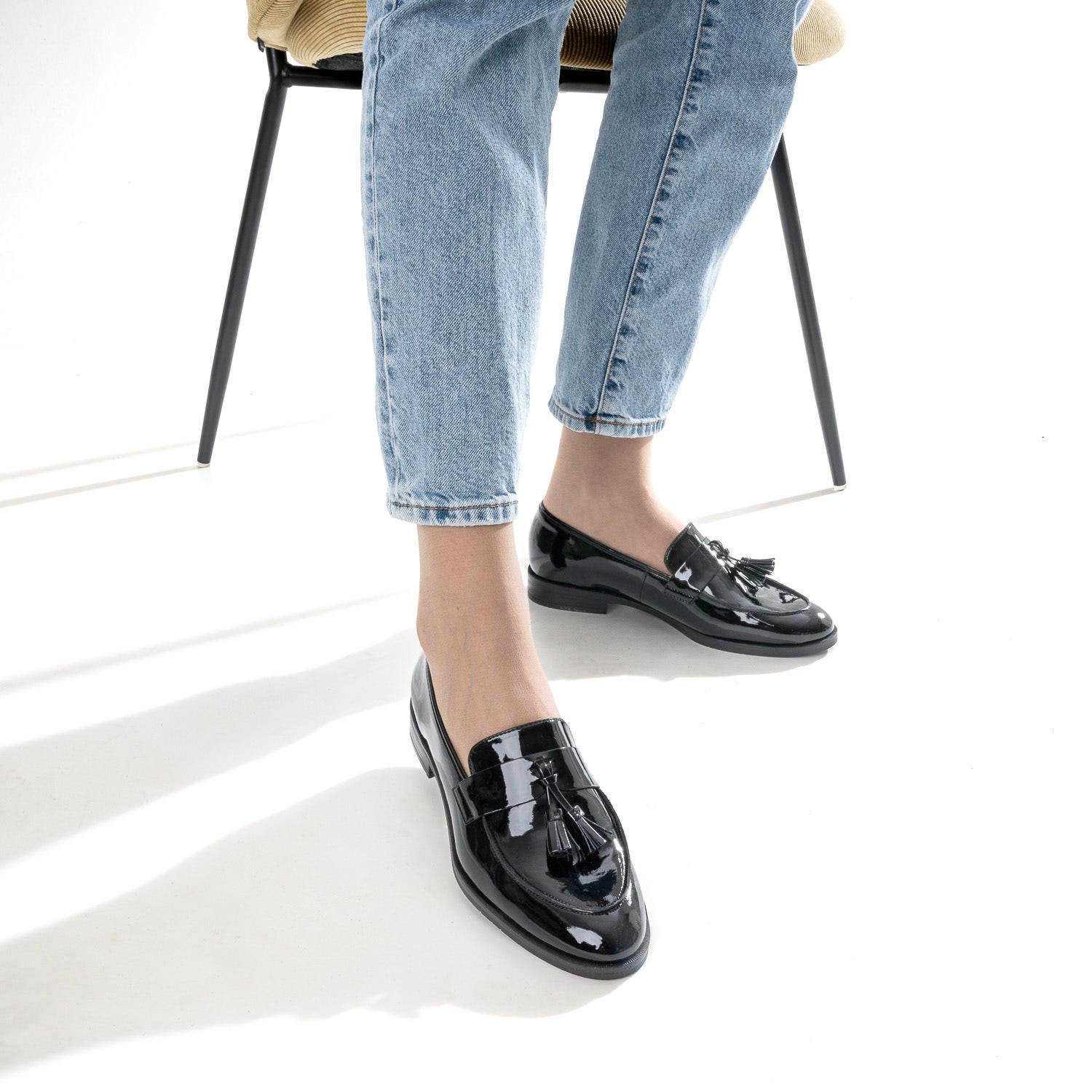 Mocassin à glands ERAM FLEX noir verni en cuir