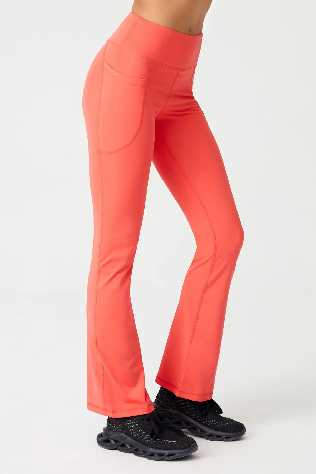LOS OJOS  Korallenrote Bootcut-Strumpfhose mit hoher Taille und doppelter Tasche und ausgestelltem Bein