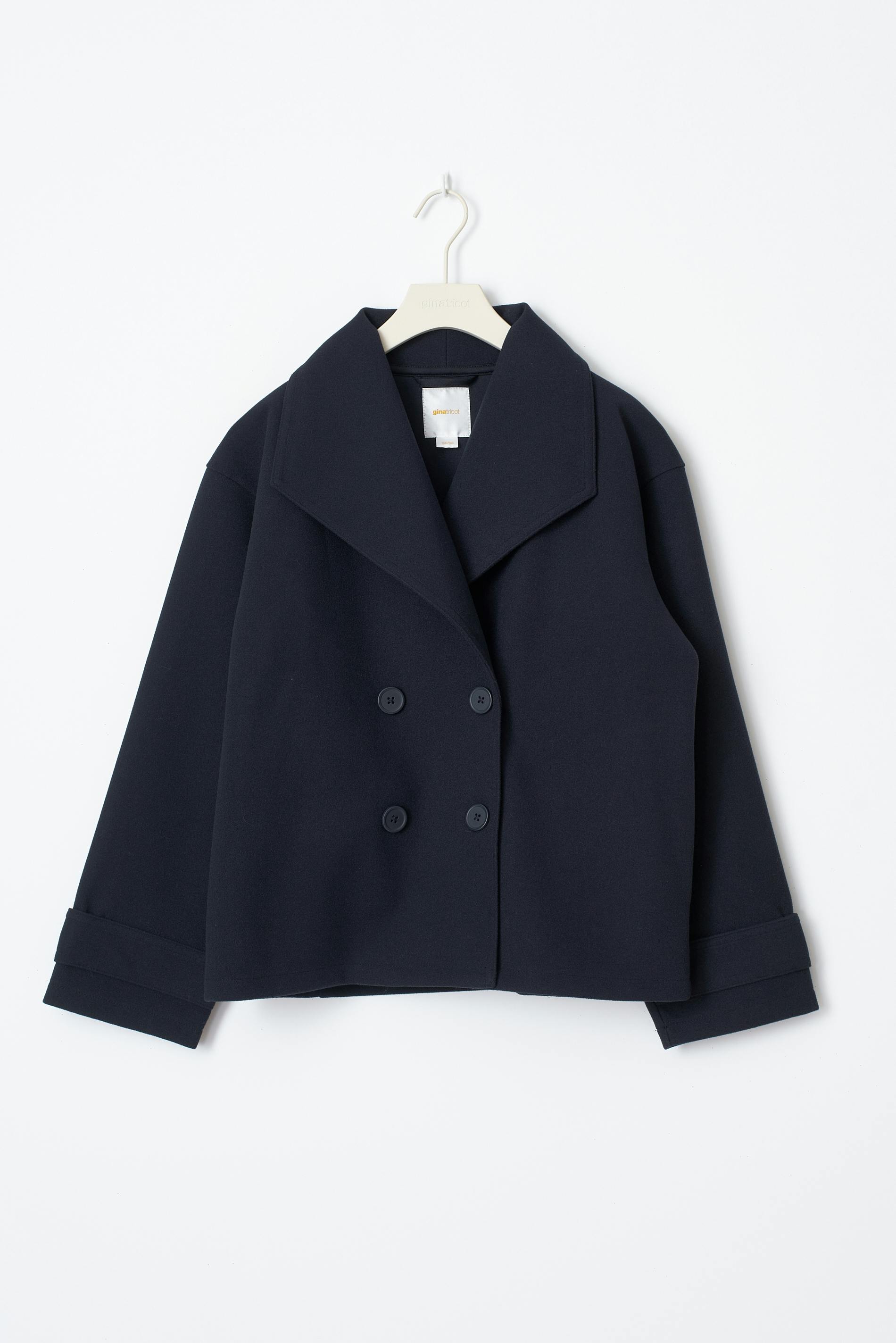 Y felt coat