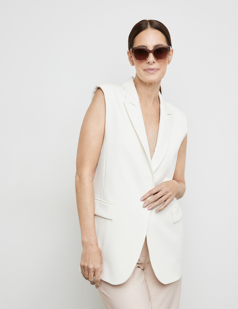 Sonnenbrille mit breitem Gestell