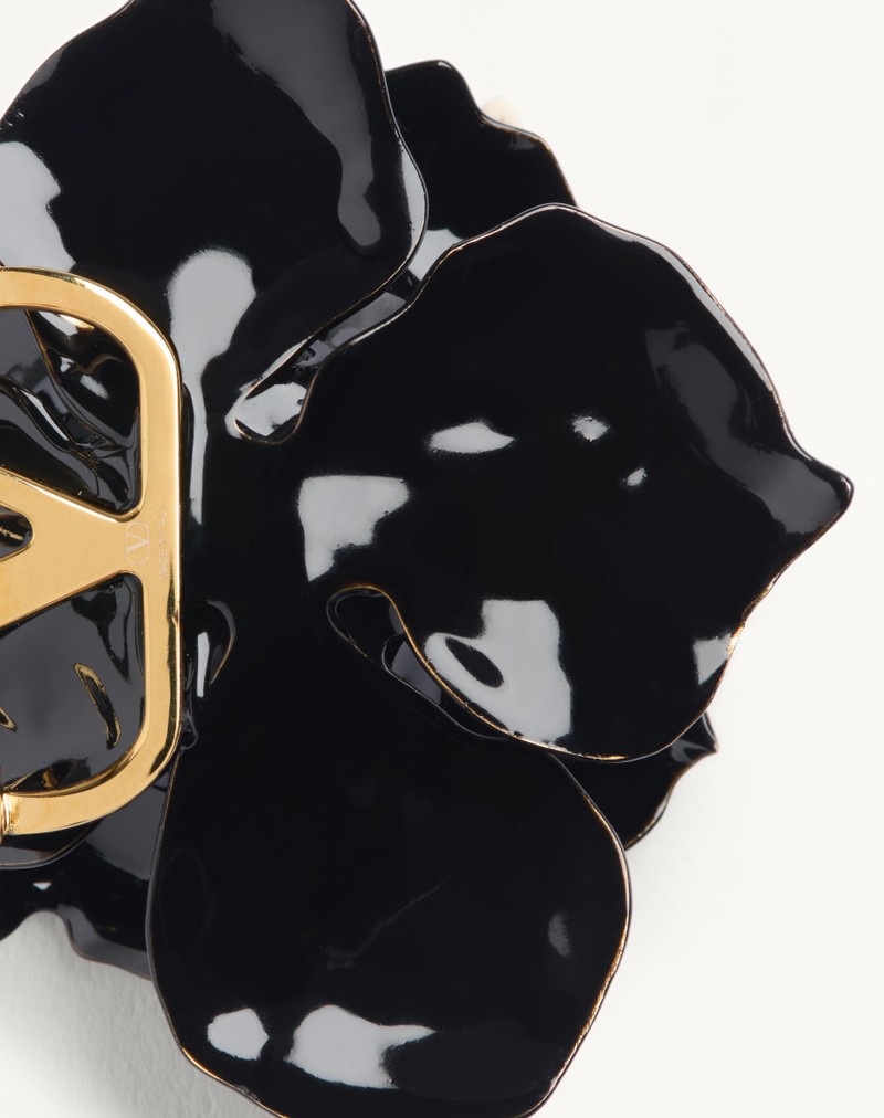 Valentino Fleur Lumineuse broche i metal, emalje og stof