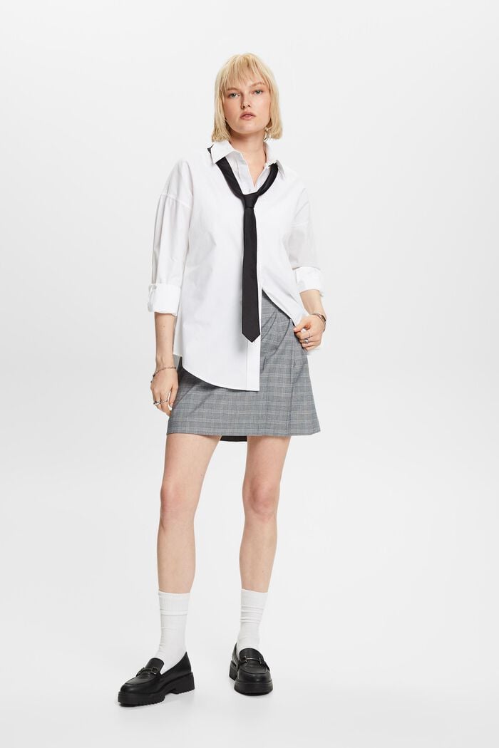 Mix & Match: Minirock mit Falten und Karomuster