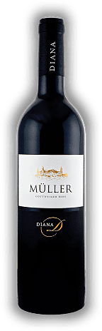 Weingut Müller, Diana, Qualitätswein, Rotwein Cuvée, trocken, 2018, Niederösterreich  Weingut Müller, Diana, Qualitätswein, Rotwein Cuvée, trocken, 2018, Niederösterreich  Komplexer Cuvée mit saftiger Weichsel. Jahrgang 2018 - 0,75	 Liter - Vol 14,0%