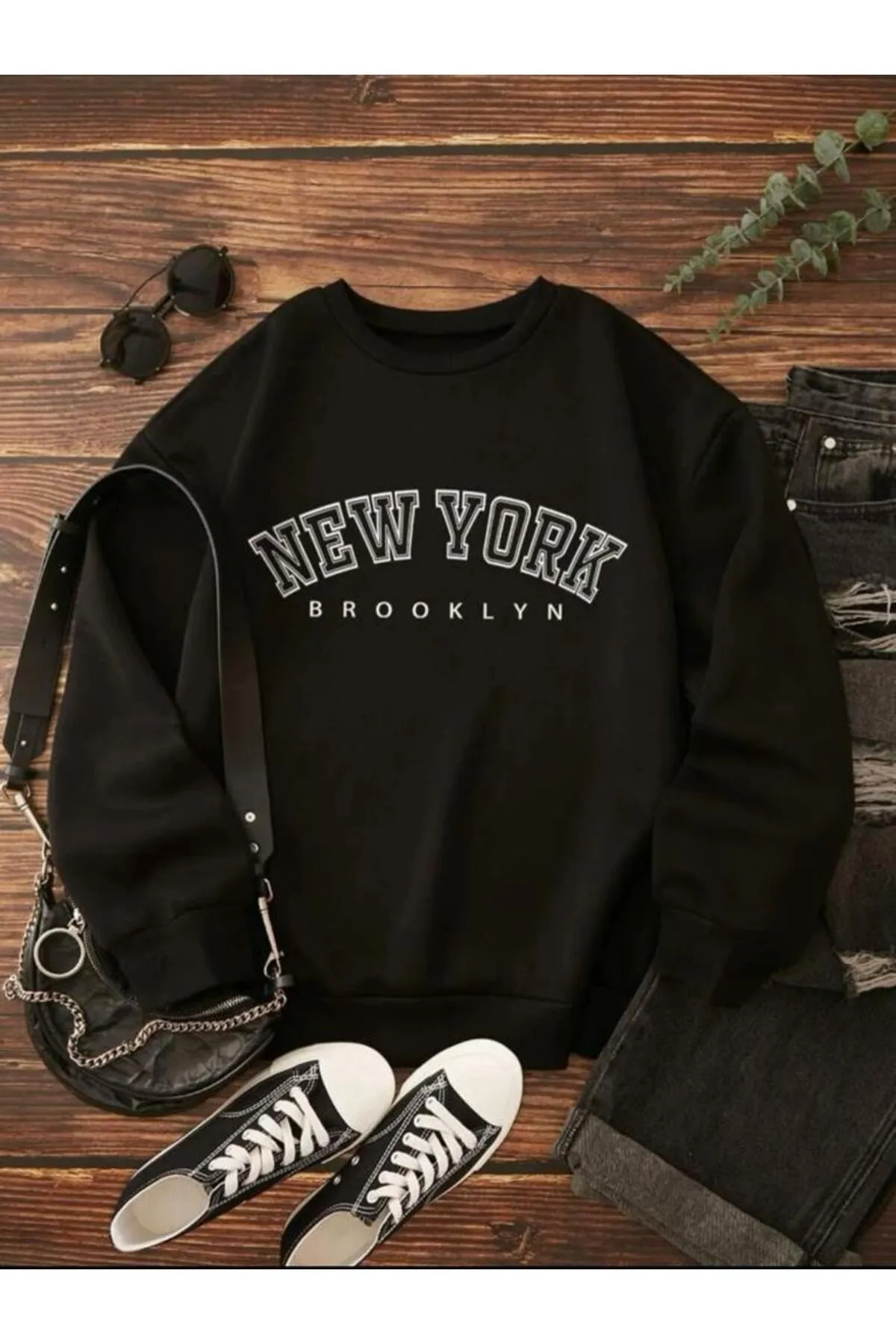 MOONBULL  Schwarzes Unisex-Sweatshirt mit New York-Brooklyn-Aufdruck