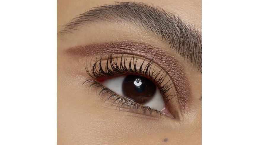 essence Eyeshadow Stick Blend & Line 04 - full of beans