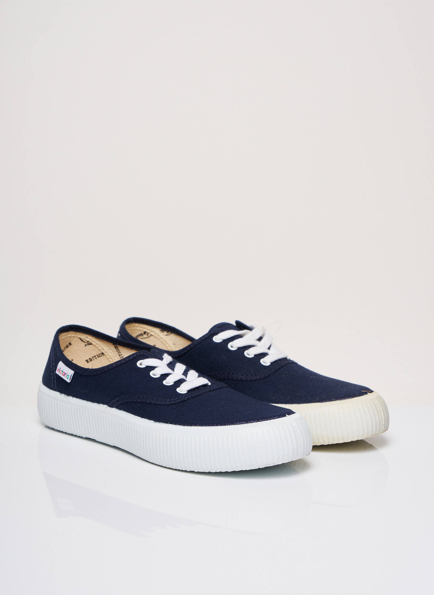 Victoria Baskets Femme couleur bleu