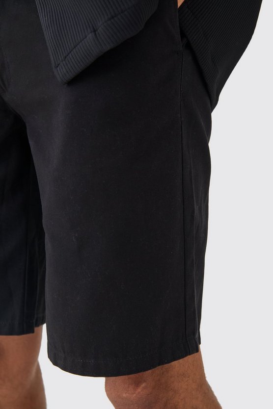 Lockere schwarze Shorts