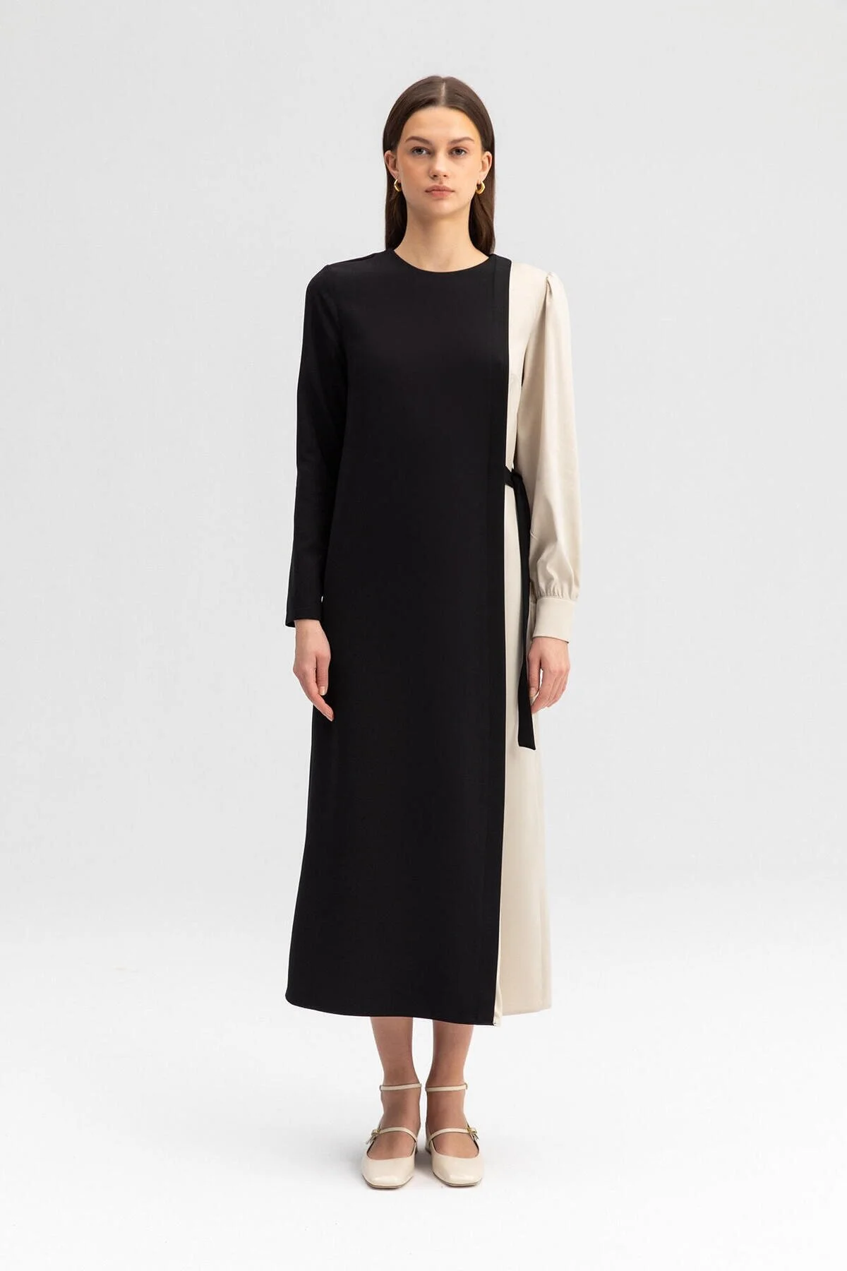 Touché Privé  KLEID IN KONTRASTFARBE