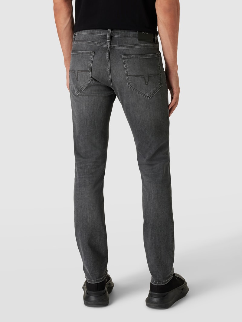 Regular Fit Jeans mit Stretch-Anteil Modell 'Mitch' in mittelgrau