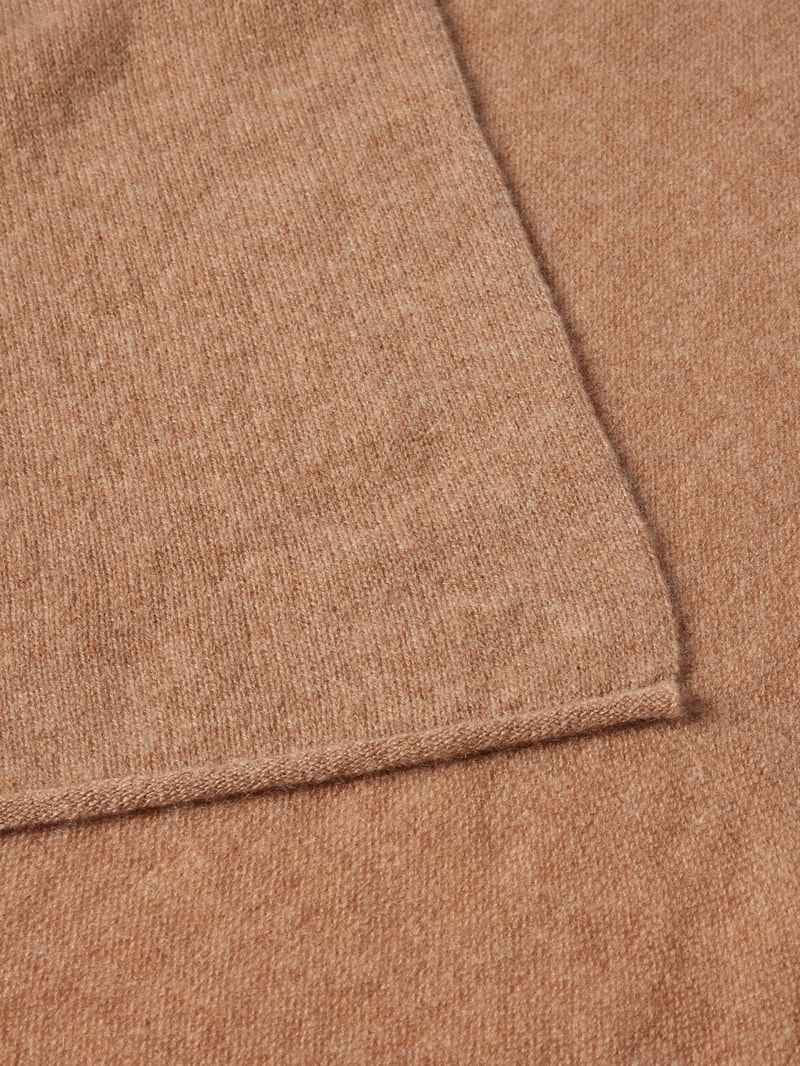 Strickschal aus Kaschmir in camel meliert