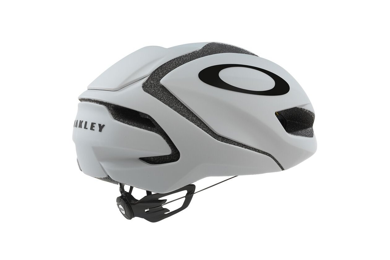 Oakley ARO5