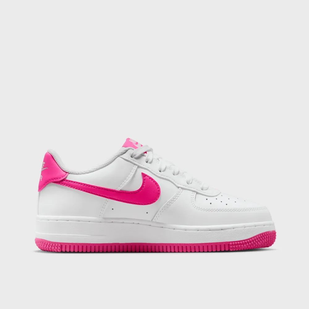 Nike Air Force 1 FV5948-102 / weiss