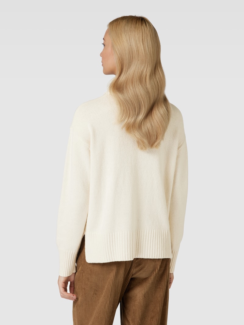Strickpullover mit Zopfmuster in beige