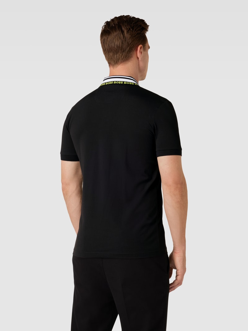 Poloshirt mit Label-Details Modell 'Paule' in schwarz