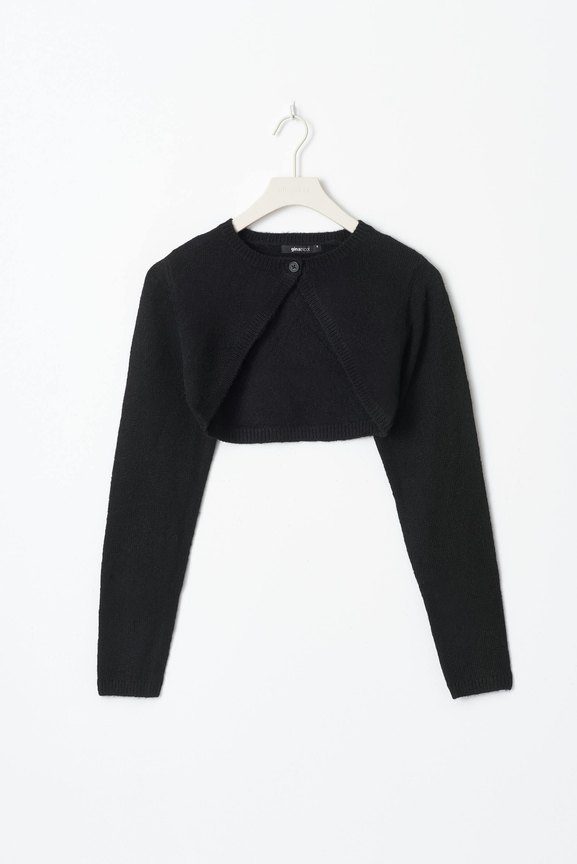 Knitted bolero