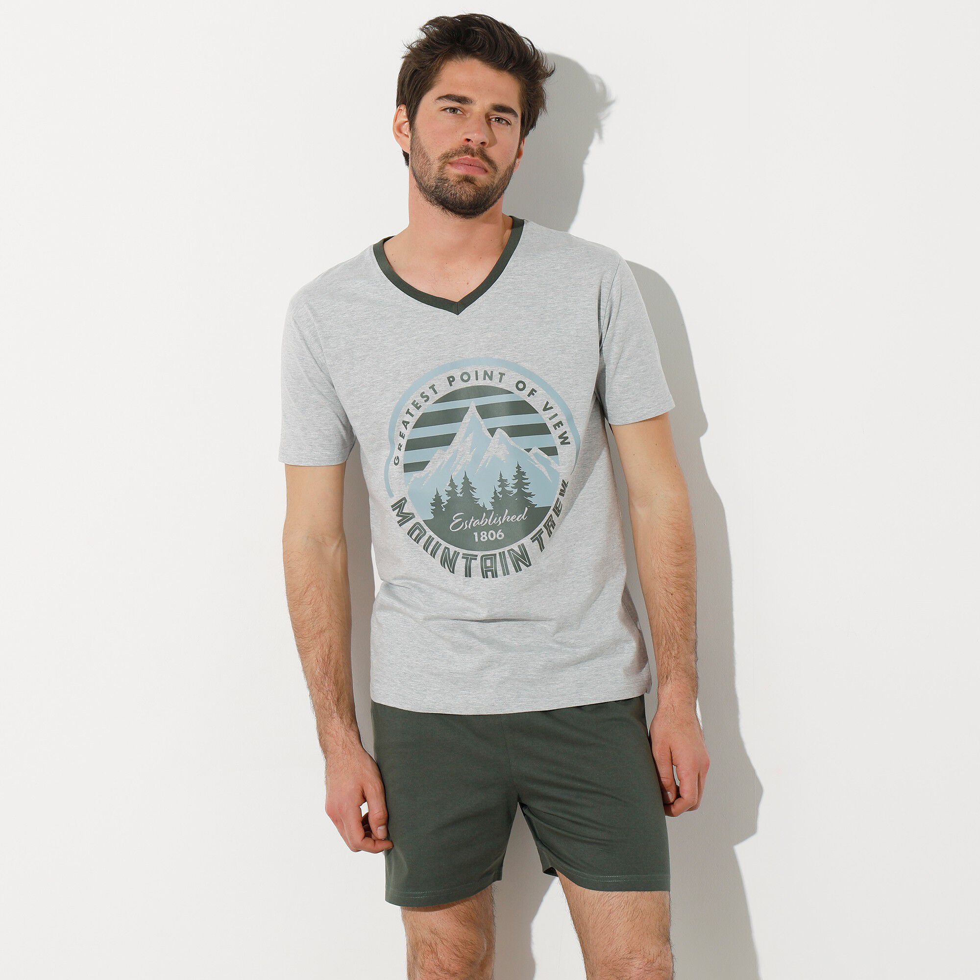 Pyjama short col V contrasté manches courtes